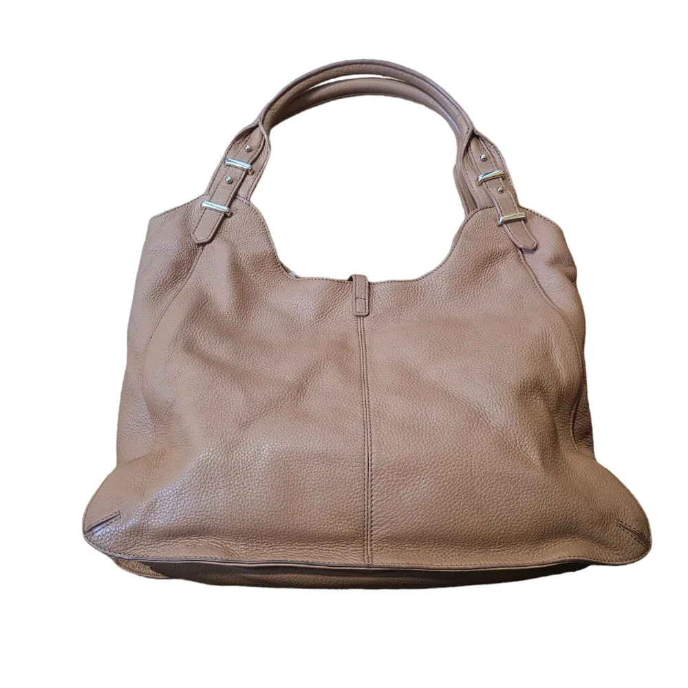 Vince Camuto women's colour tan 100% leather handbags size OS